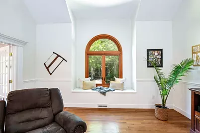 27 Brittany Ln, Dartmouth, MA 02747 - Photo 7