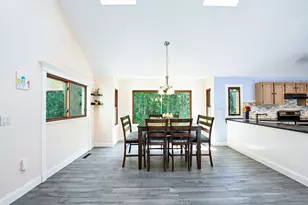 27 Brittany Ln, Dartmouth, MA 02747 - Photo 9
