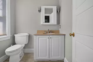 121 Oakland St, Mansfield, MA 02048 - Photo 17