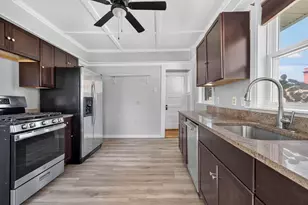 121 Oakland St, Mansfield, MA 02048 - Photo 13
