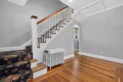 121 Oakland St, Mansfield, MA 02048 - Photo 5