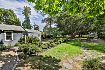 61 Belcher Cir, Milton, MA 02186 - Photo 9