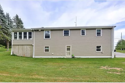 605 Wood Street, Swansea, MA 02777 - Photo 39