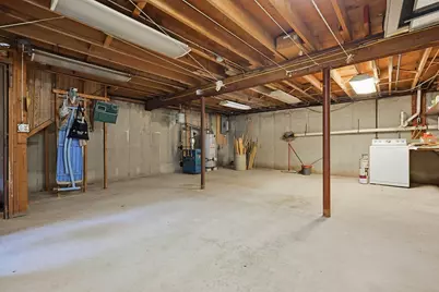 605 Wood Street, Swansea, MA 02777 - Photo 35