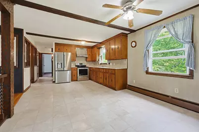 605 Wood Street, Swansea, MA 02777 - Photo 17