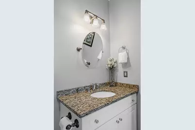 8 Walnut St #418, Peabody, MA 01960 - Photo 21