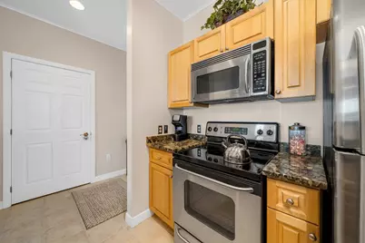8 Walnut St #418, Peabody, MA 01960 - Photo 27