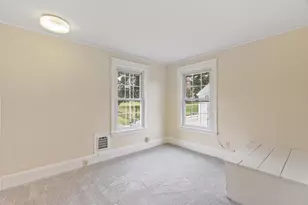 297 S Main St, Haverhill, MA 01835 - Photo 31