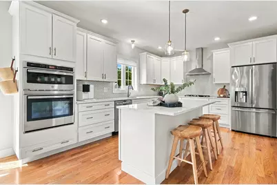 2 Edward Dr, Littleton, MA 01460 - Photo 5