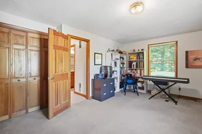 11 Stephanie Cir, Springfield, MA 01129 - Photo 27