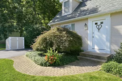 11 Stephanie Cir, Springfield, MA 01129 - Photo 5