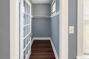 7 6th St, Attleboro, MA 02703 - Photo 9