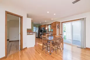 303 Alvord Pl, South Hadley, MA 01075 - Photo 7