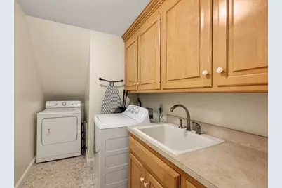 250 Meadowbrook Road, Dedham, MA 02026 - Photo 33