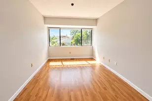 91 Rosewood Dr, Stoughton, MA 02072 - Photo 5
