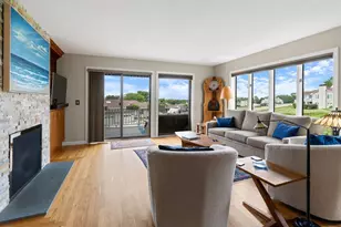 138 Windward Ln, Bristol, RI 02809 - Photo 11