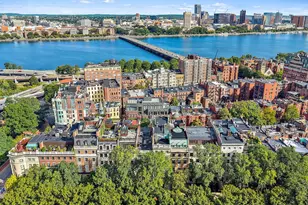 405 Commonwealth Ave, Boston, MA 02215 - Photo 27