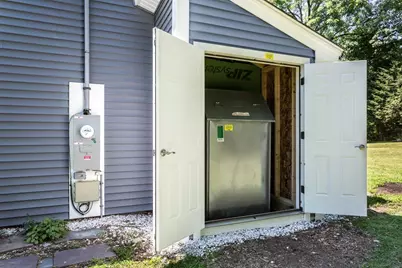 12 Terri Rd, Framingham, MA 01701 - Photo 33
