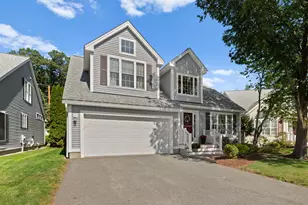 7 Dornoch Cir, Chelmsford, MA 01863 - Photo 29