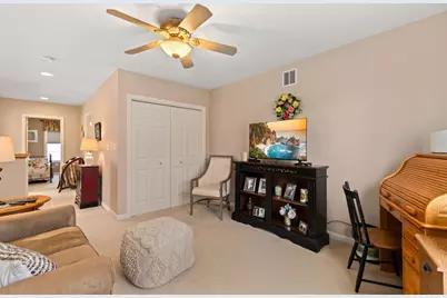7 Dornoch Cir #7, Chelmsford, MA 01863 - Photo 13