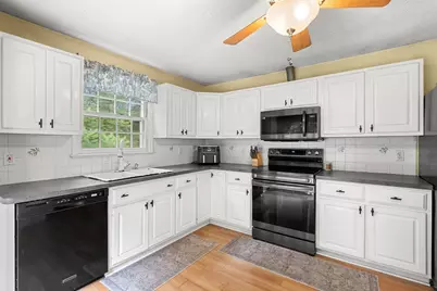 15 Liane Way, Pembroke, MA 02359 - Photo 13