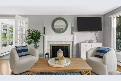 19 Lincoln Ave, Scituate, MA 02066 - Photo 5