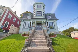 118 Prospect St, Gloucester, MA 01930 - Photo 3