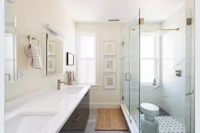 38 Linden St #4, Brookline, MA 02445 - Photo 9