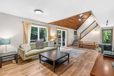 43 Coleman Rd, Southampton, MA 01073 - Photo 9