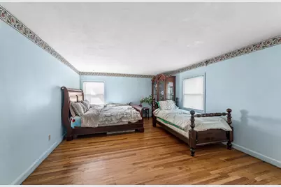 135 Emerson St, Springfield, MA 01118 - Photo 25