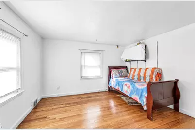 135 Emerson St, Springfield, MA 01118 - Photo 31