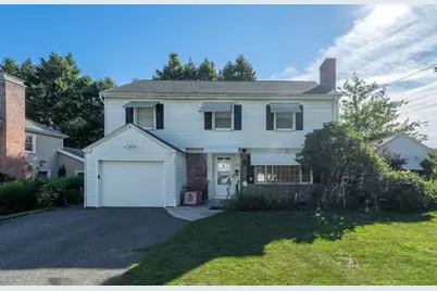 135 Emerson St, Springfield, MA 01118 - Photo 3