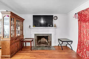 135 Emerson St, Springfield, MA 01118 - Photo 9