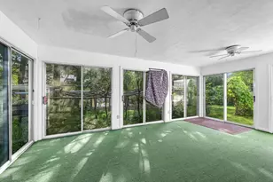135 Emerson St, Springfield, MA 01118 - Photo 41