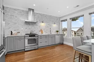 16 Lingard St, Boston, MA 02125 - Photo 3