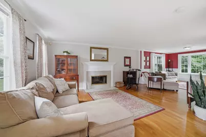 72 Palomino Dr, Franklin, MA 02038 - Photo 3