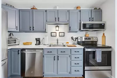 266 Grove St #2, Northampton, MA 01060 - Photo 13