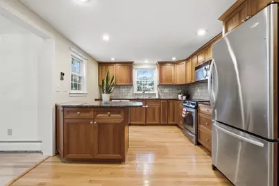 1 Great Pines Ave, Burlington, MA 01803 - Photo 7