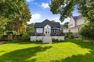 30 Lake Shore Dr, Arlington, MA 02474 - Photo 11