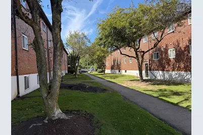 40 Bryon Rd #4, Boston, MA 02467 - Photo 21
