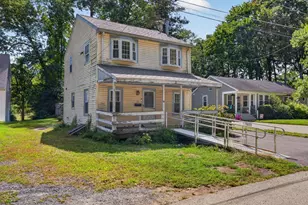 17 W Cedar Rd, Norfolk, MA 02056 - Photo 1