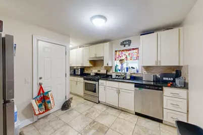 1 Lesher St, Boston, MA 02131 - Photo 9