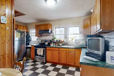 1 Lesher St, Boston, MA 02131 - Photo 19