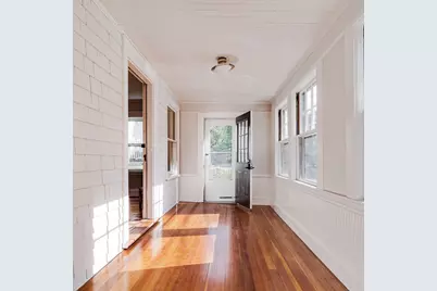 11 Grandview Street, Boston, MA 02131 - Photo 3