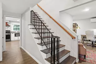 218 Heatherstone Rd, Amherst, MA 01002 - Photo 5