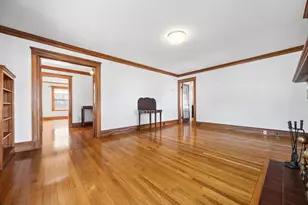 525 Lynn Fells Pkwy, Melrose, MA 02176 - Photo 9