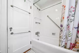 525 Lynn Fells Pkwy, Melrose, MA 02176 - Photo 29