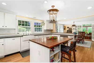 10 Burhnam Road, Wenham, MA 01984 - Photo 5