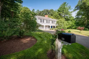 10 Burhnam Rd, Wenham, MA 01984 - Photo 1