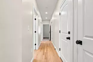4294 Washington St, Boston, MA 02131 - Photo 23